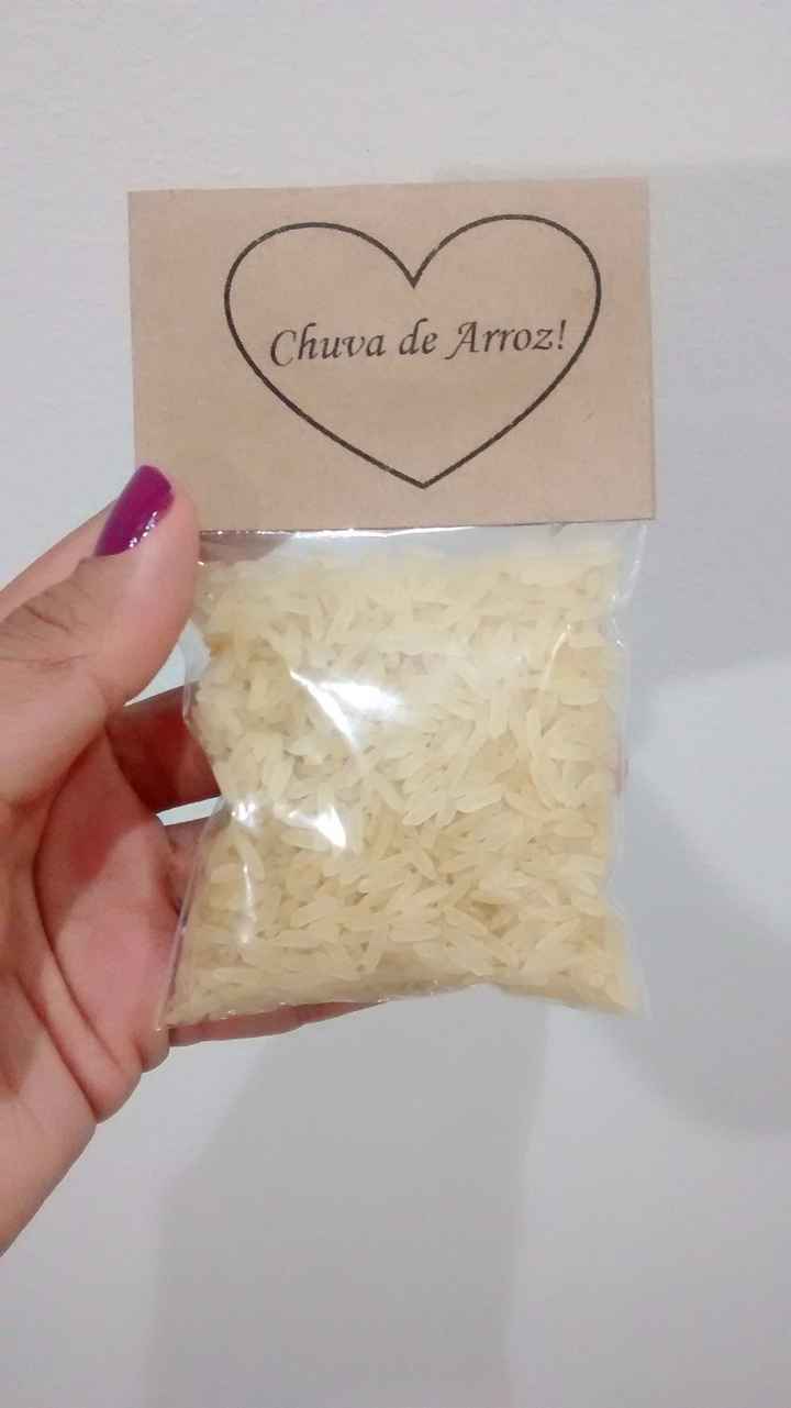 Chuva de arroz!