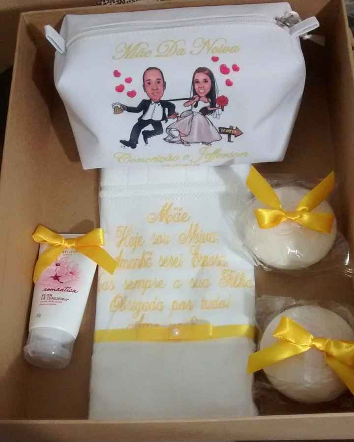 Caixa para a minha mãe.