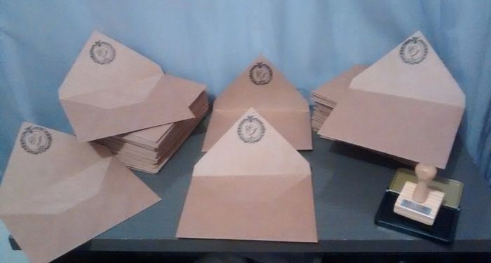 Primeiros envelopes carimbados.