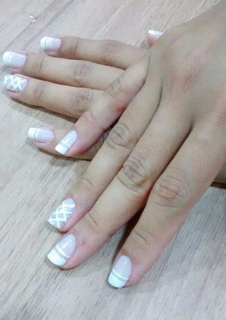Unhas para o grande dia.