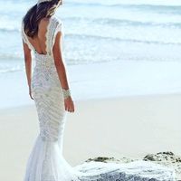 Completamente apaixonada por esse vestido.