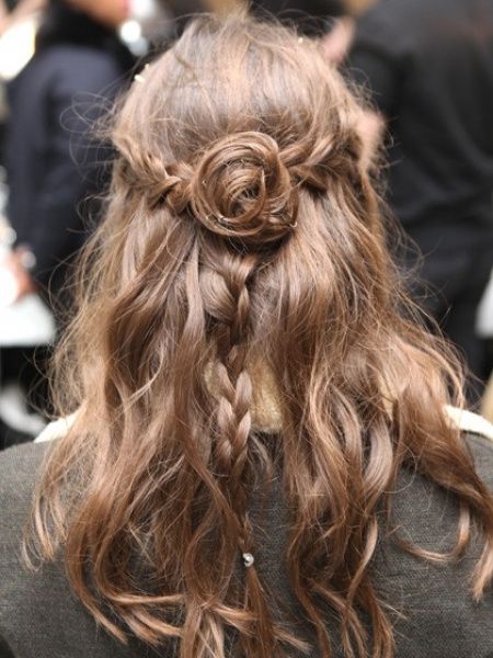 Inspiração cabelo meio preso 3
