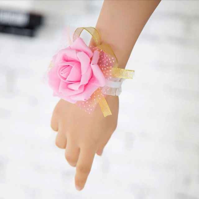  Corsage - 1