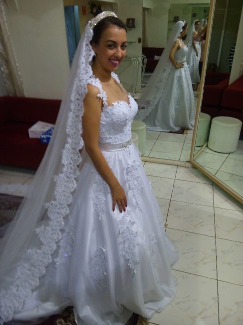 Me sentindo uma princesa, detalhe: ele ainda não estava bordado com pedrarias