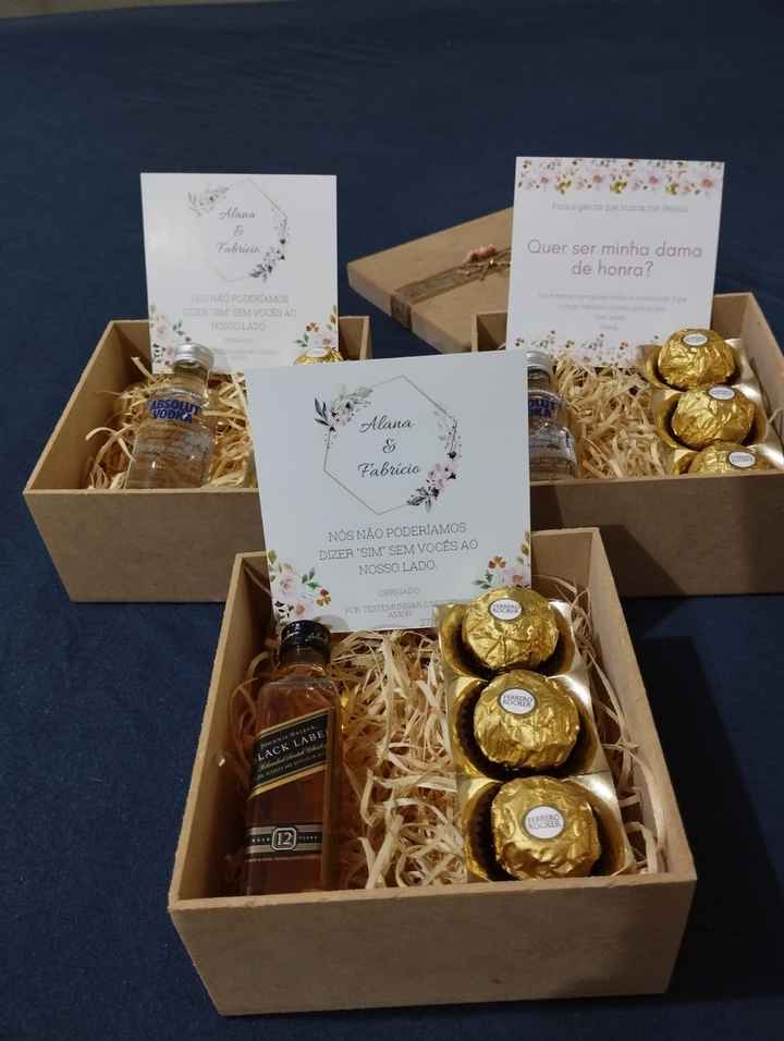 Caixa presente testemunhas e Demoiselle - 2
