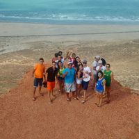 Complete a frase: Nossa história começou em.. - 1