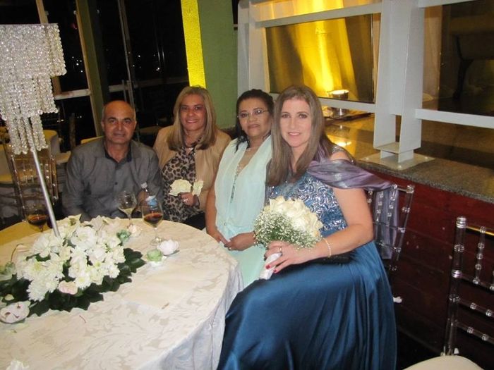Mãe (meu buquê) e tios