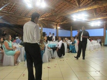 Cantor amigo Marlon