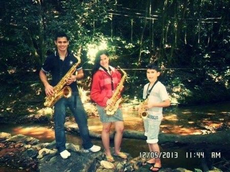 amoo dimais