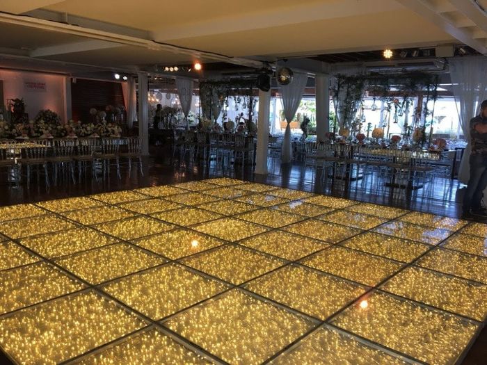 Novos contratos: Pista de Led + Passarela de espelho 1