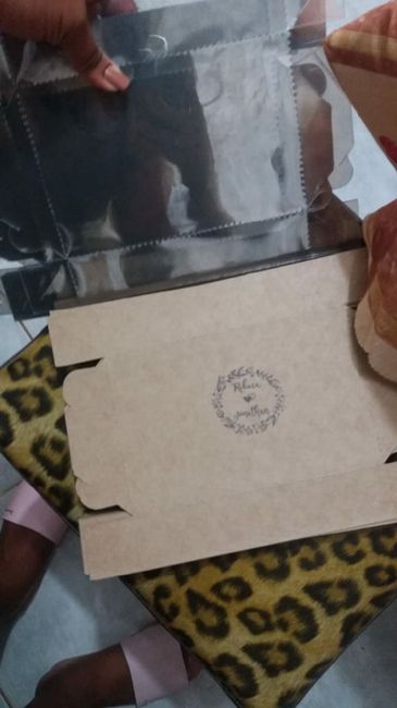 Servir bolo e doces 2