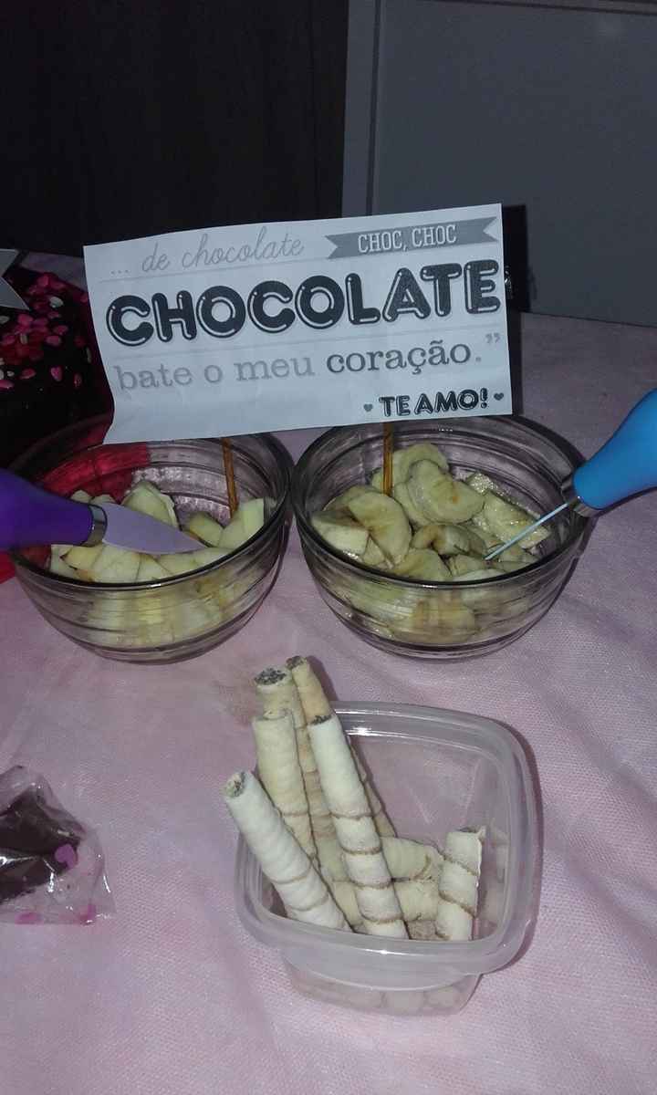 frutas e palitinhos