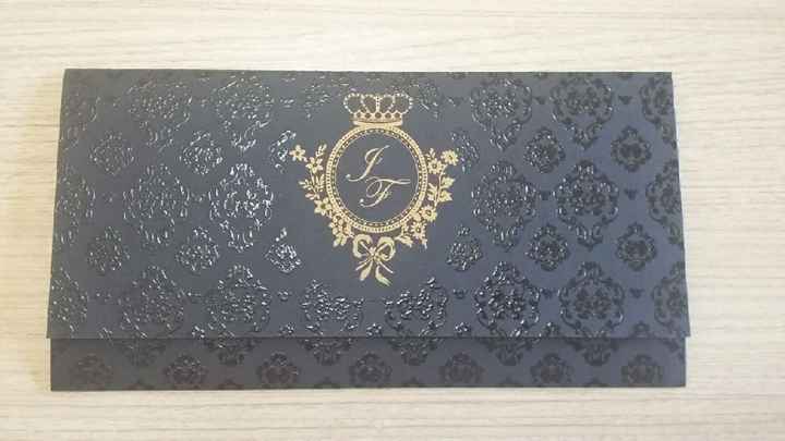 Convite preto e dourado - 1