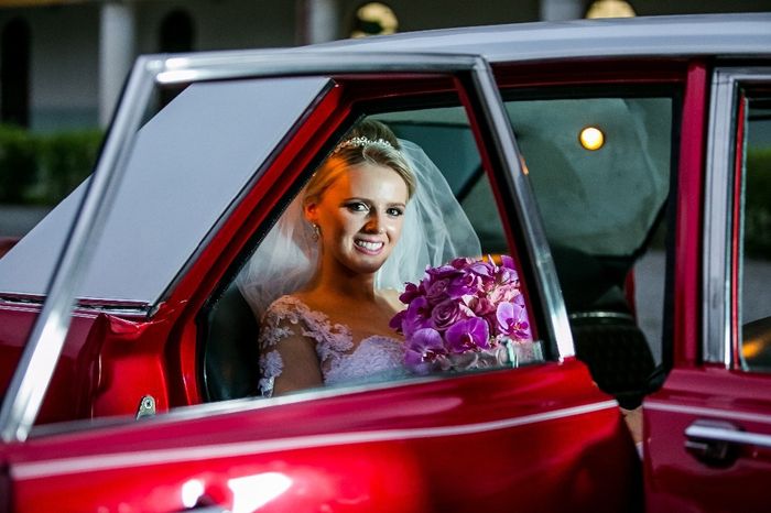 Noiva no carro