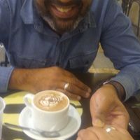 📸 Poste uma foto exibindo o seu anel de noivado ou aliança de casamento - 1