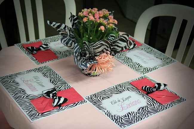 Chá de lingerie rosa e zebra!