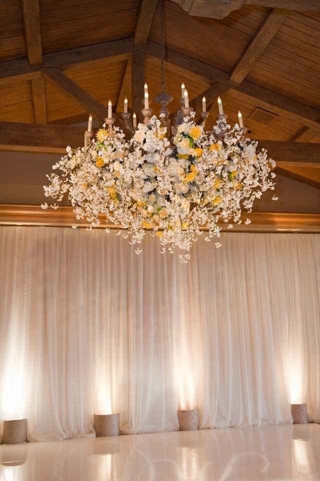 Lustres com Flores