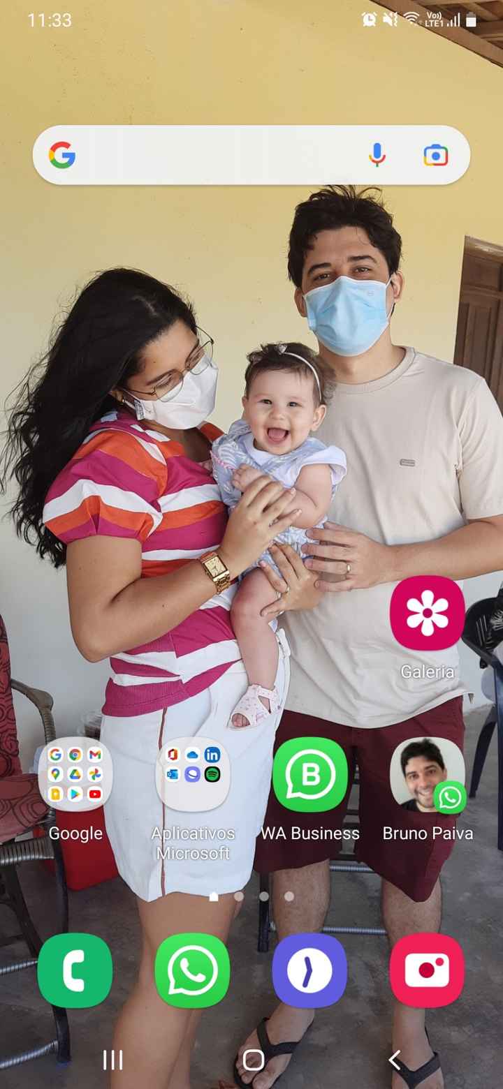 📸 Poste um print de tela do seu celular que tenha como fundo uma foto sua e do seu amor - 1
