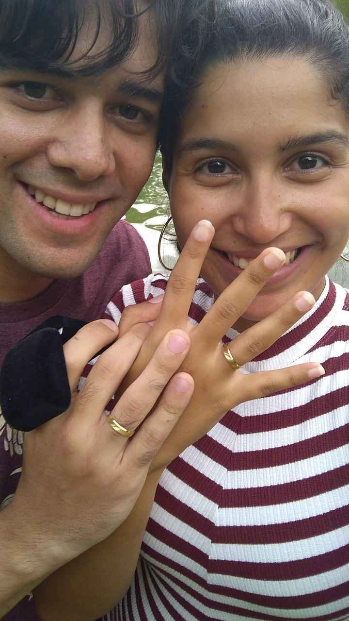 📸 Poste uma foto exibindo o seu anel de noivado ou aliança de casamento - 1