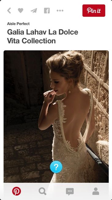 Tem algum detalhe nas costas do seu vestido de noiva? - 5