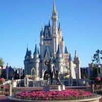 Ah, Disney! Sempre tem um lá quando estamos em game mas enfim, coloquei Disney porque não tinha o Be