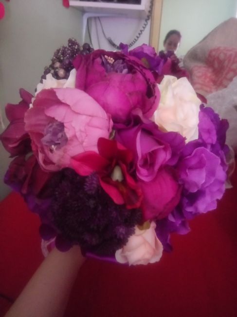  Buquê com flores artificiais 💐 - 1