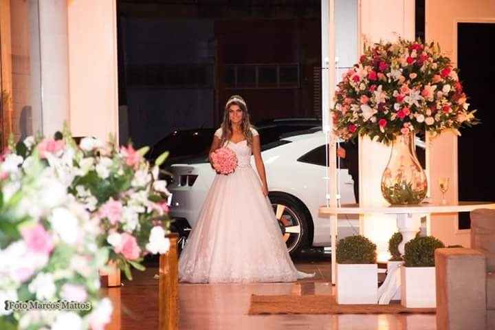 Olhem só, grande inspiração de penteado e vestido! - 5