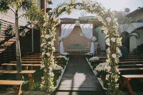 Decoração  da cerimônia (casamento estilo rústico chic). 3