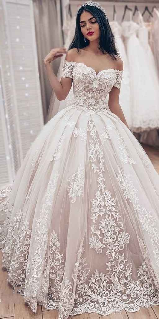 Qual estilo de vestido vocês preferem? 😍 - 4