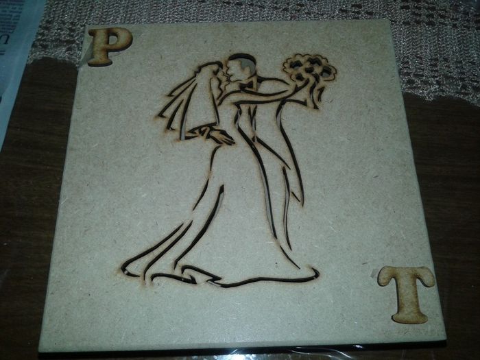 Caixa MDF letras coladas