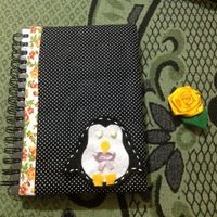 Agenda e flor para lapela
