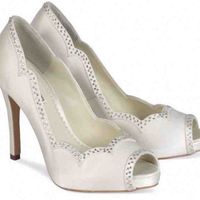 O espelho mágico diz que eu, monize, sou a princesa cinderela - 2