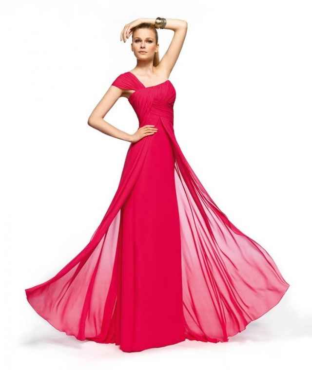 Cor do vestido: Rosa