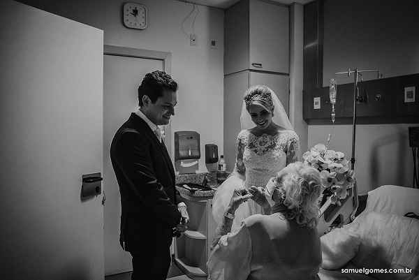 Noiva visita avó no hospital depois da Cerimonia