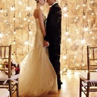 Parede de lampadas na decoração 
