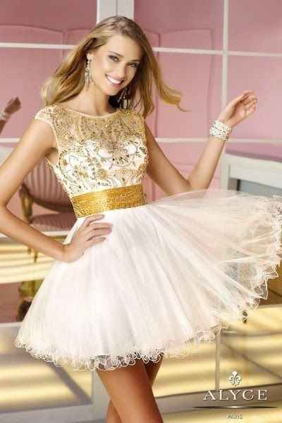 Vestido pra hora da balada