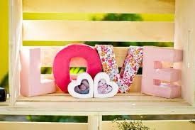 Letras que podem ser feitas de caixa de papelão... para economizar rs