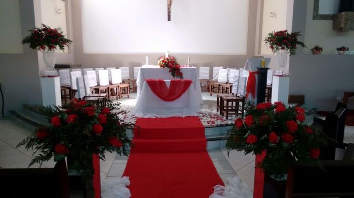 Decoração altar e nave