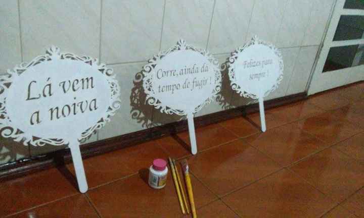 plaquinhas de MDF