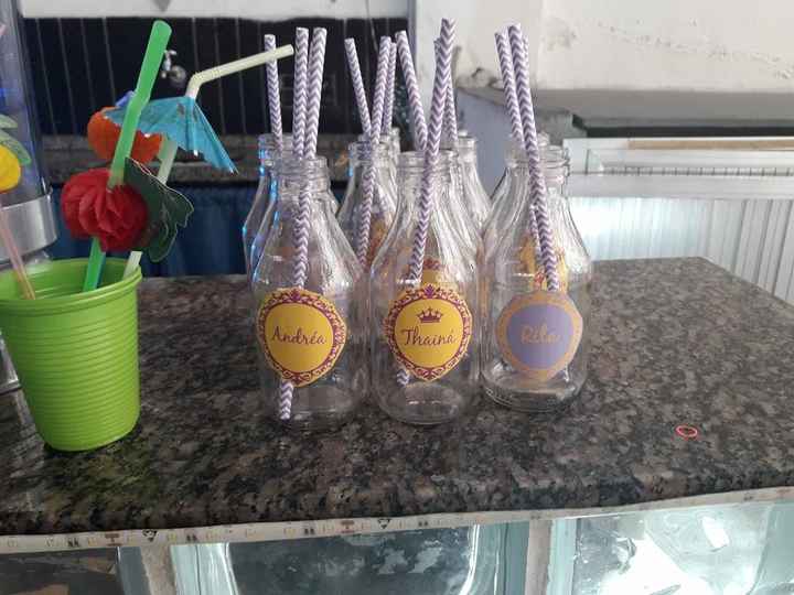 Fiz pras madrinhas, mães dos noivos e demoseilles :)