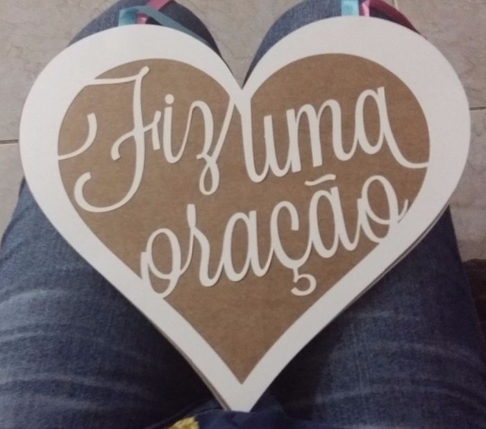 Placa das cadeiras dos noivos 1 - Mandei fazer e sou apaixonada demais nelas!