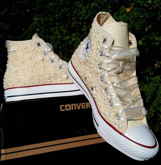 All star - Esse tipo de tênis está cada vez mais presente nos casamentos. Então, também entra para a