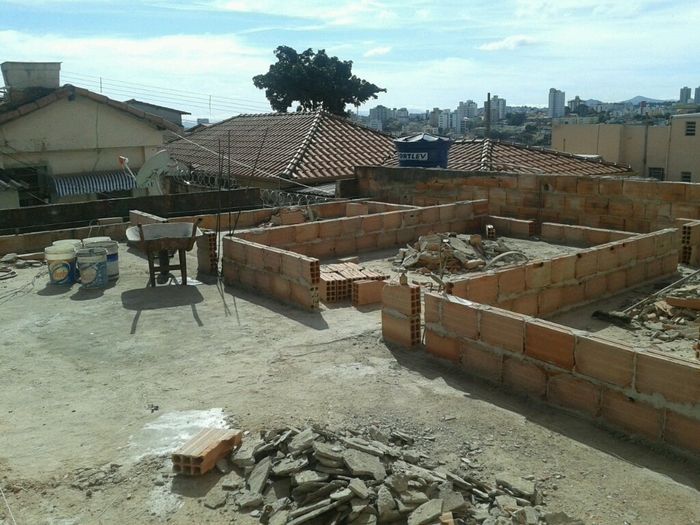 Minha casa, 4 meses de obra. - 2
