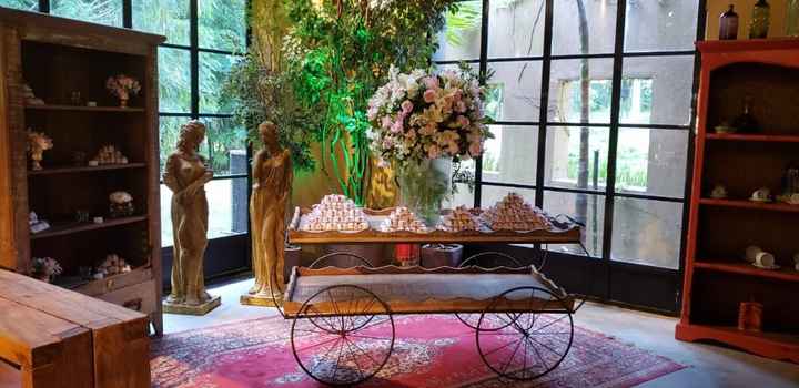 Decoração da saída do salão com os bem casados 