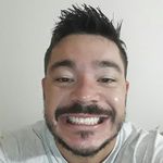 André