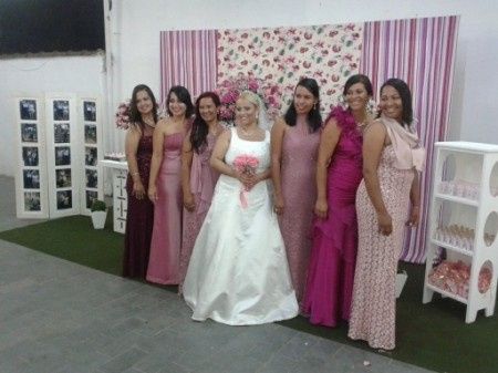 casei de branco e deixei o rosa para as madrinhas rs