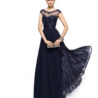 Quais os melhores tecidos e modelos de vestidos para madrinhas de casamento?