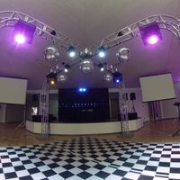 estrutura para casamento, sistema em x com 2 telões