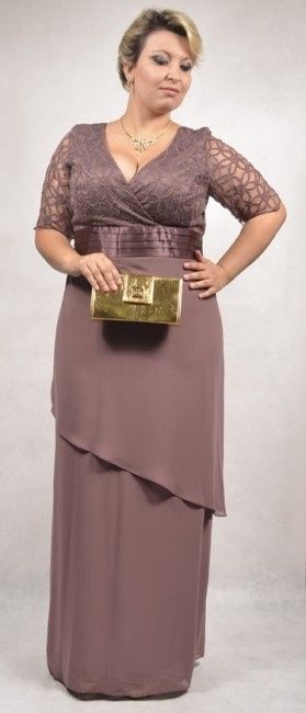 Modelo de Vestido para minha querida avó *-*
