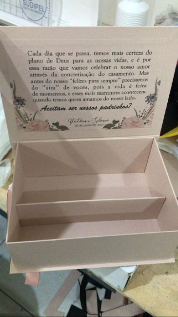 Caixa de padrinhos. 3